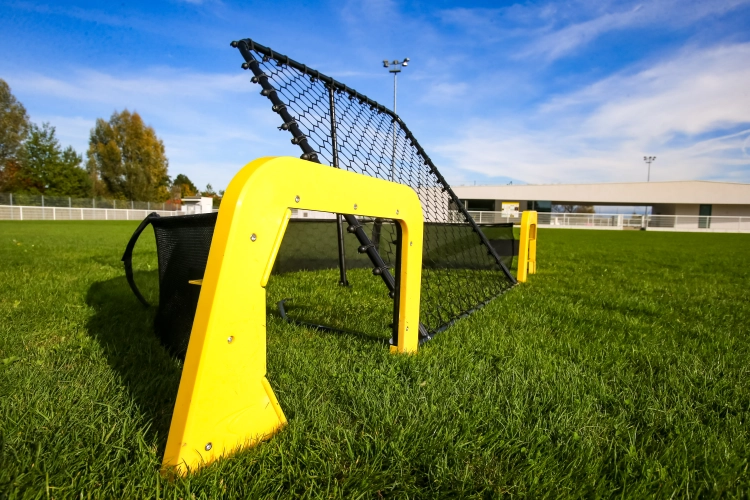 The Footballmaster® PLAY